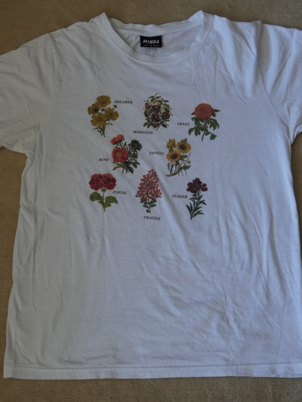 Minga London Flower Variety T-Shirt